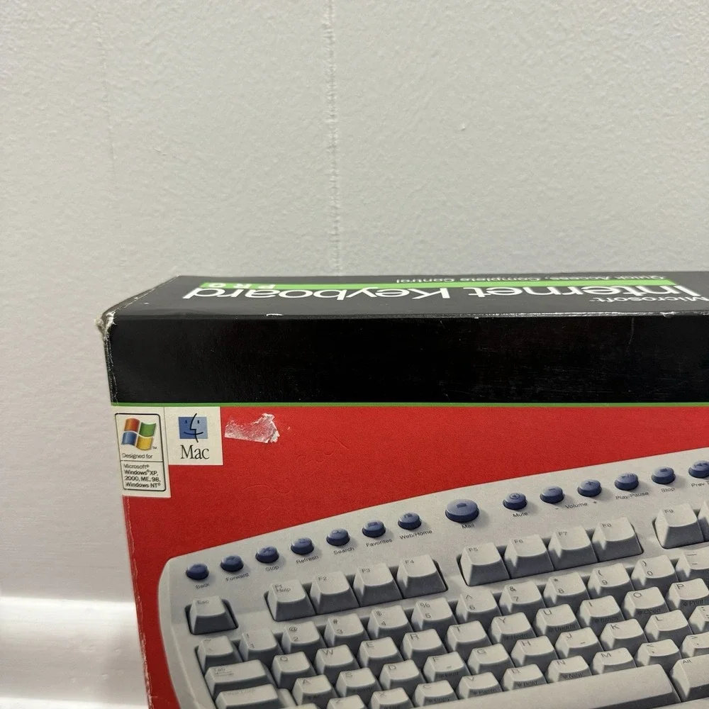 Microsoft‎ Internet Keyboard Pro Wired 2 USB Ports Hot Keys New